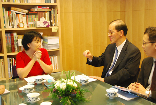 民政事務局局長到訪台北