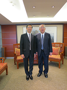 經貿文辦主任拜訪中國國民黨榮譽主席吳伯雄