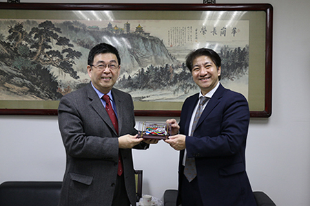 HKETCO Director visits Chinese Culture University